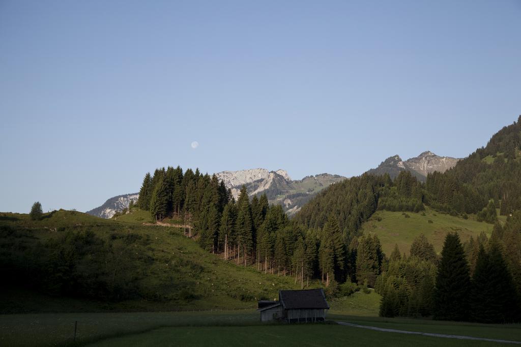 Der Tannenhof Hotel Reutte Exterior photo